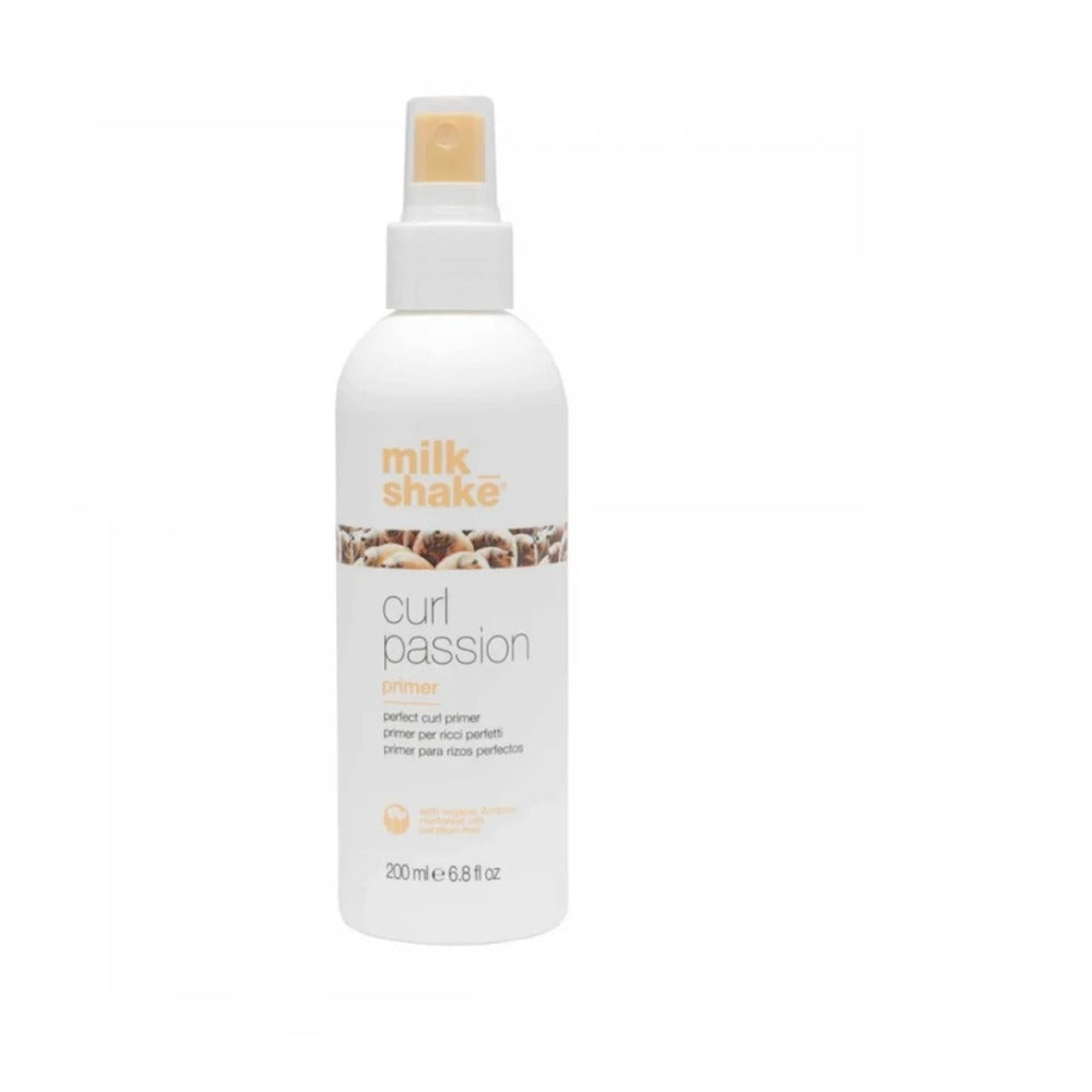Milk Shake Curl Passion Curl Primer 200ml – Professzionális Göndör Haj Primer Fürtdefiniáláshoz, Hidratáláshoz és Anti-Frizz Védelemhez