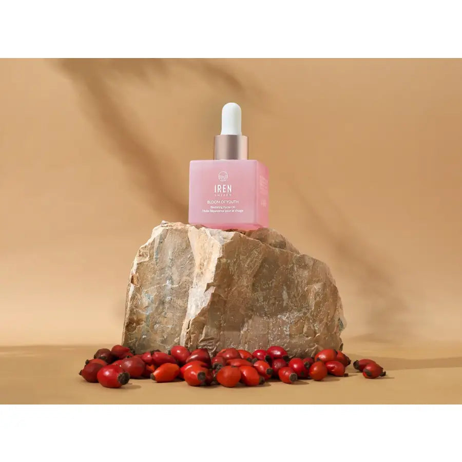 IREN Shizen BLOOM OF YOUTH 30ml – 100%-ban Természetes, Regeneráló Arcápoló Olaj Hidegen Sajtolt Csipkebogyóval a Feszes, Ragyogó és Védett Bőrért