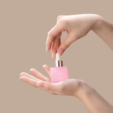 IREN Shizen BLOOM OF YOUTH 30ml – 100%-ban Természetes, Regeneráló Arcápoló Olaj Hidegen Sajtolt Csipkebogyóval a Feszes, Ragyogó és Védett Bőrért