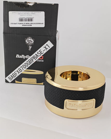 BONTOTT CSOMAGOLÁSÚ BaBylissPRO Gold töltőállvány Metal Clipper hajnyírógéphez